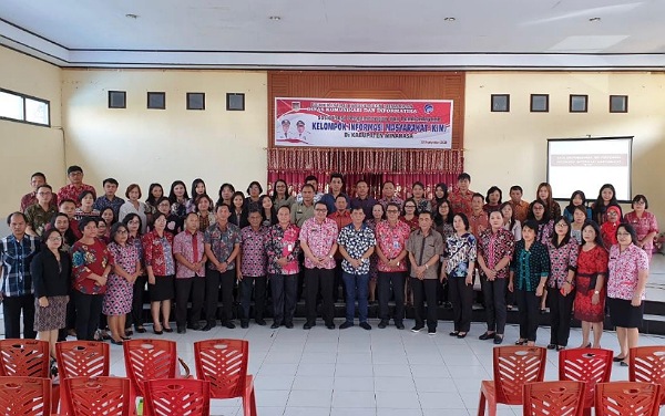 Wagey Wakili Bupati ROR Buka Sosialisasi KIM di Minahasa