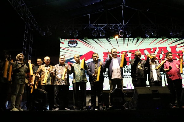 Masyarakat Minahasa Diminta Berikan Kontribusi Terbaik Untuk Pilkada Sulut