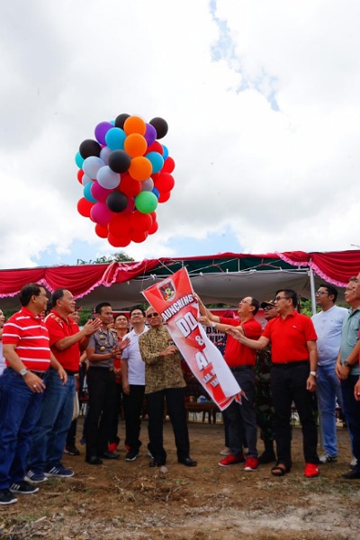 Bupati ROR Launching Dana Desa di Kabupaten Minahasa