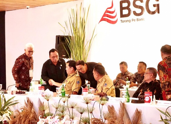 RR-RD Hadiri RUPS Luar Biasa PT Bank SulutGo