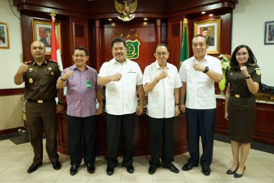 Bupati ROR Kunjungi Kantor Kejaksaan Agung RI