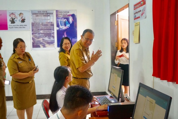 Video Conference Vicom Live Tandai UNBK SMK Se-Provinsi Sulut Dimulai