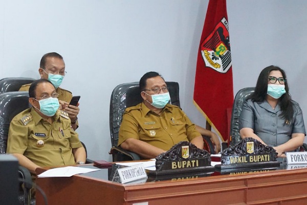 ROR-RD Rapat Dengan Pemerintah Provinsi Sulut dan Pimpin Rapat Lewat Video Conference