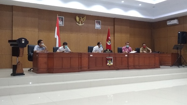 Konferensi Pers, Bupati ROR Sampaikan Hal ini Dalam Penanganan Covid 19
