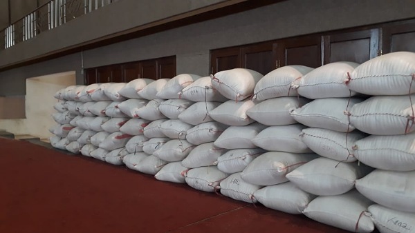 Beras Siap Salur Untuk Masyarakat Minahasa Terdampak Covid 19