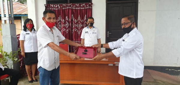 Mangala Pimpin Serah Terima Kadis Sosial