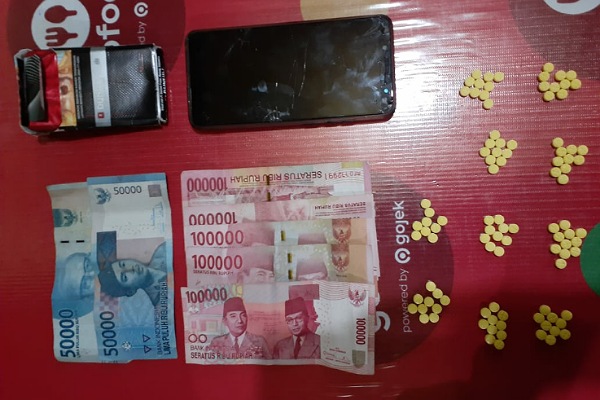 Timsus Maleo Tangkap Tersangka Pengedar Obat Keras Trihexiphenidyl