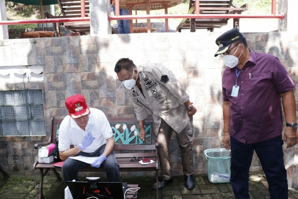 Bupati ROR Minta OPD Selesaikan dan Lengkapi Tindaklanjut BPK