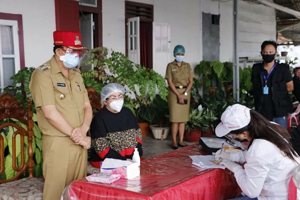 Bupati Royke Ajak Masyarakat Sukseskan Coklit Untuk Pilkada 9 Desember 2020