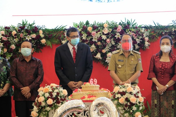 Bupati Royke Hadiri Ibadah Syukur HUT Ke- 69 SAG Sulutteng