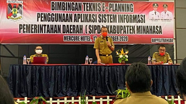Bimbingan Teknis Penggunaan Aplikasi Sistem Informasi Pemerintahan Daerah (SIPD) di Kabupaten Minahasa