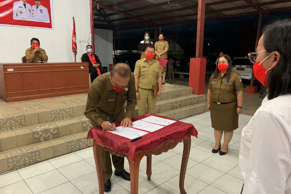 Sekda Muntu Lantik 31 Pejabat Pengawas