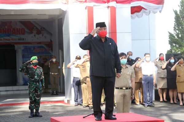 Wabup RD Inspektur Upacara Peringatan Hari Pahlawan