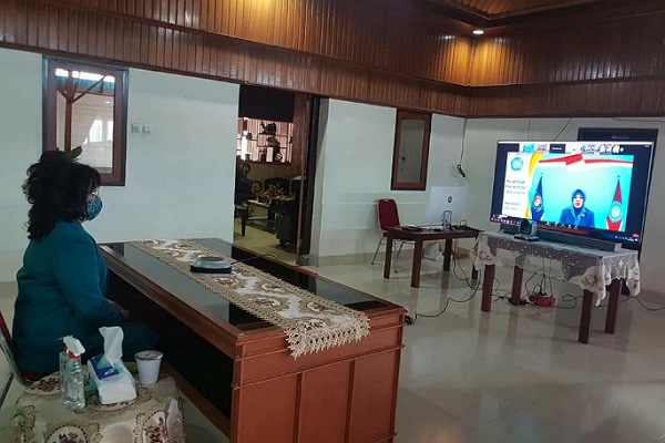 Ketua TP PKK Kabupaten Minahasa Ikuti Pelantikan Pengurus Pusat TP PKK