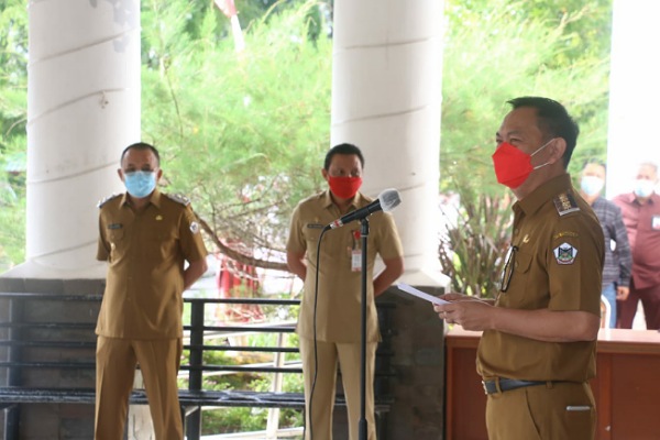 Walikota Senduk Pimpin Apel Perdana dan Meminta Berikan Pelayanan Terbaik