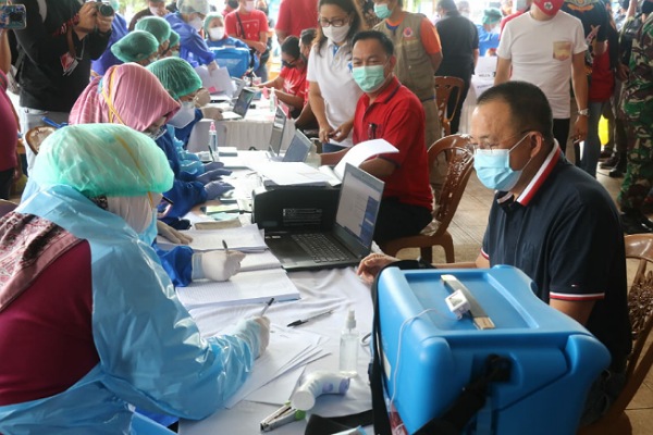 CS-WL Hadiri Pencanangan Vaksinasi Covid 19 Tahap Dua