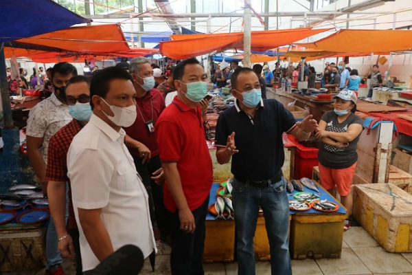 CS-WL Tinjau Dan Dengarkan Masukan Pedagang Pasar Wilken