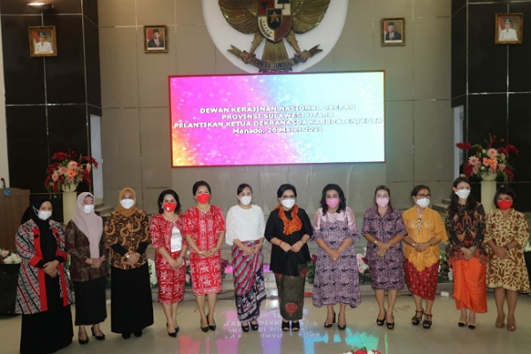 Ketua Dekranasda Kota Tomohon Dilantik