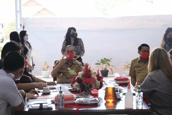 Terima Kunjungan Anggota DPRD Sulut, Bupati Royke Titip Sejumlah Program
