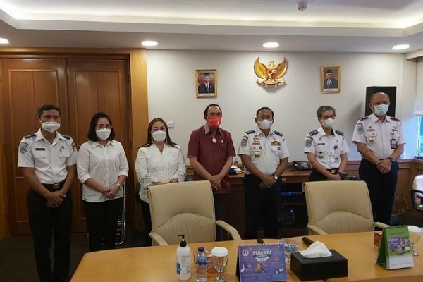 Minahasa Bakal Dapat Bantuan Bus Air