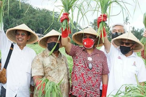 Bohusami Bakobong, ROR-RD Berharap Dapat Membantu Perekonomian Petani di Minahasa