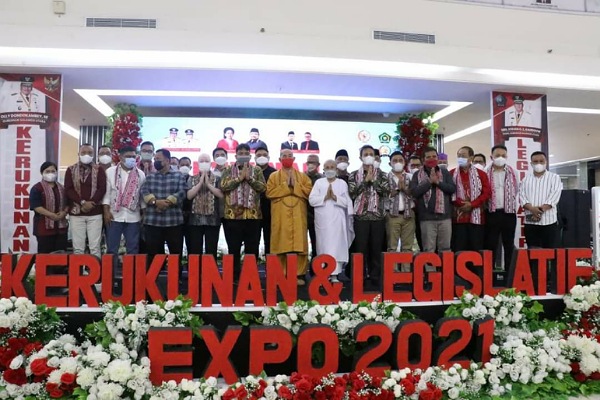 Pameran Kerukunan dan Legislative Expo SulutGo, DPRD Minahasa Jadi Juara