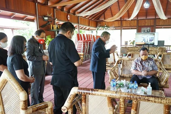 Bupati Royke Kunjungan Pelayanan Doa Wabup Robby Dondokambey
