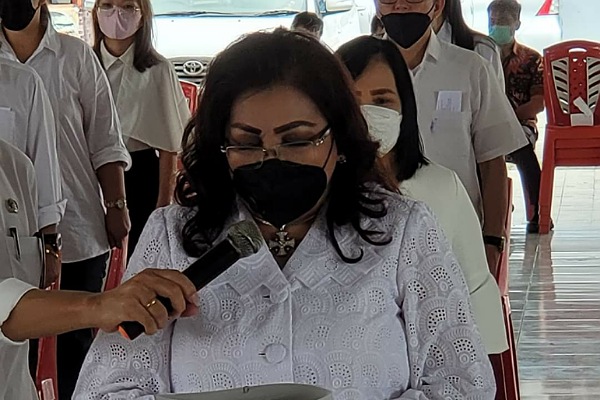 Dilantik Jadi Ketua Relawan Anti Narkoba, Fenny Siap Berantas