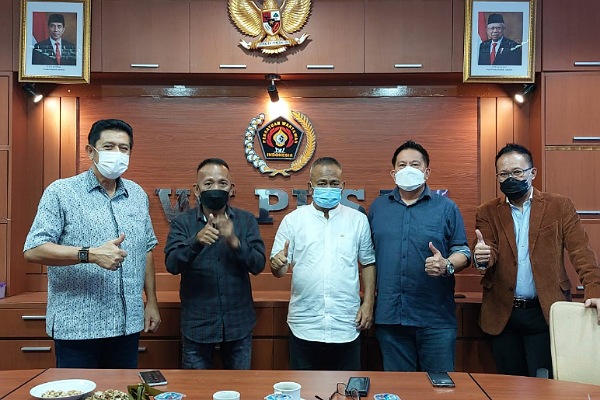 Gubernur dan Wagub Sulut Dinobatkan Tokoh Sahabat Pers