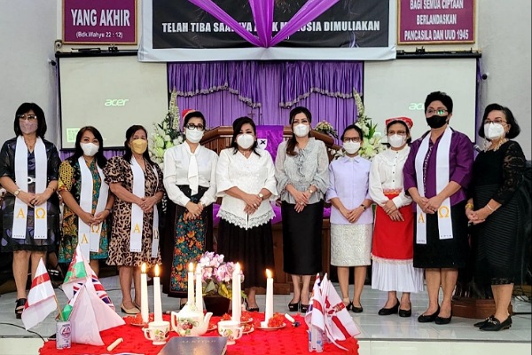 Pnt Fenny Roring-Lumanauw Didoakan Pimpin W/KI Sinode GMIM