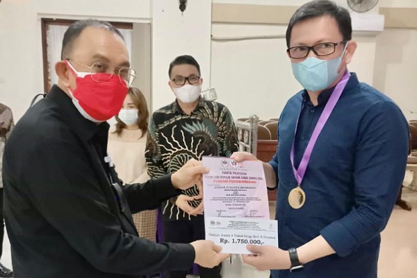 Bupati Royke Hadiri Closing Ceremony Pesta Seni Remaja GMIM