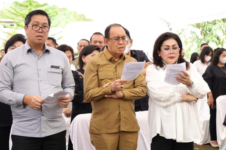 Jajaran Pemkab Minahasa Turut Berbelasungkawa Atas Meninggalnya Almarhum Novi Egam
