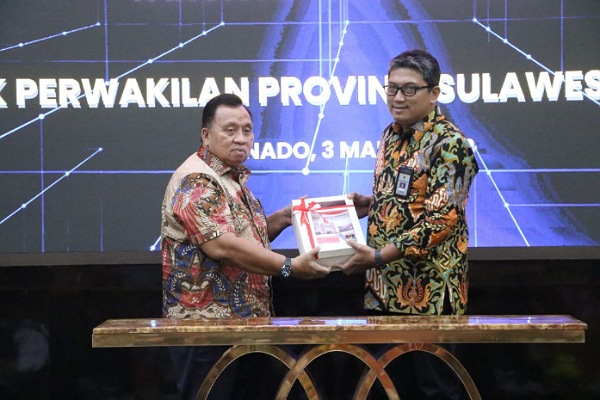 Wabup RD Persilahkan Pemeriksaan Terperinci Usai Serahkan LKPD Tahun 2022 Kepada BPK Perwakilan Sulut