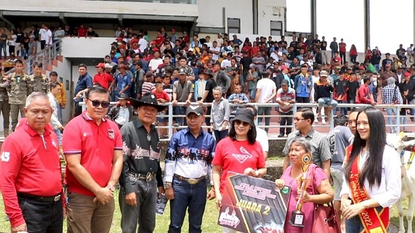 Kuda Milik Bupati ROR Juara, Memperebutkan Piala Bupati dan Wakil Bupati