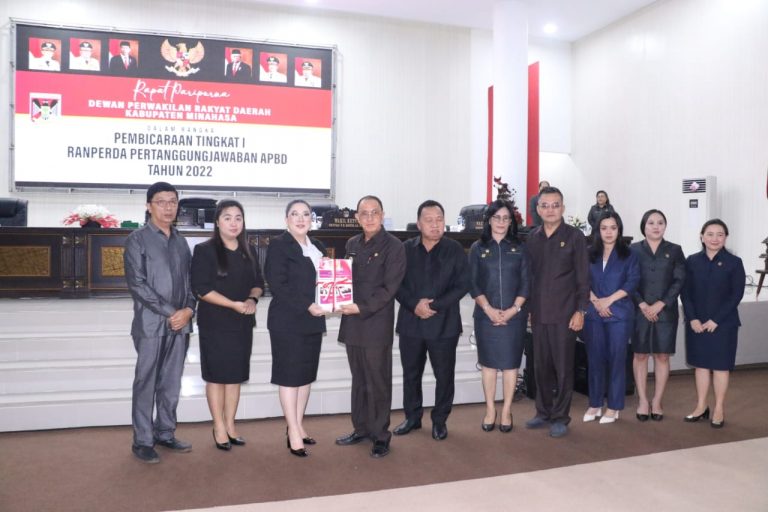 Rapat Paripurna Pembicaraan Tingkat I Ranperda dan Pertanggungjawaban APBD Tahun 2022