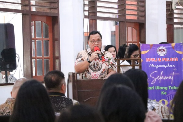 Wabup RD Ibadah Bersama Jemaat GMIM Imanuel Kamangta