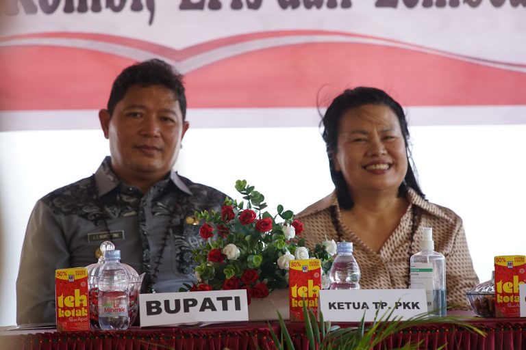 Bupati Kumendong Ingatkan Kepunahan Bahasa Daerah Lewat Kunker di Kecamatan Kombi, Lembean Timur dan Eris