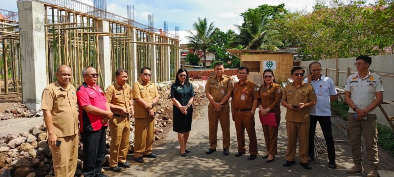 Watania Pantau Pembangunan Kantor Dinas Perpustakaan