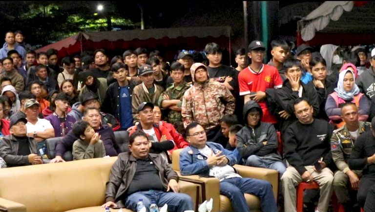 Nonton Bareng Indonesia V Uzbekistan, Bupati Kumendong Harapkan Hal ini