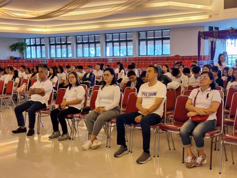 Sekda Minahasa Lynda Watania Buka Kegiatan Tahapan Pemilihan Remaja Teladan Sinode GMIM