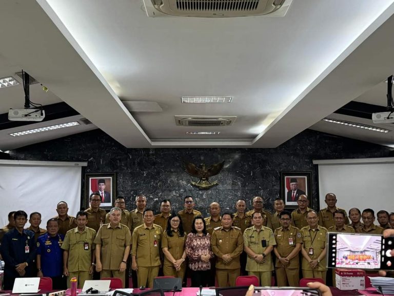 Bupati Kumendong di Evaluasi Kinerja, selaku Penjabat Kepala Daerah, Dalam Masa Tugas Triwulan III