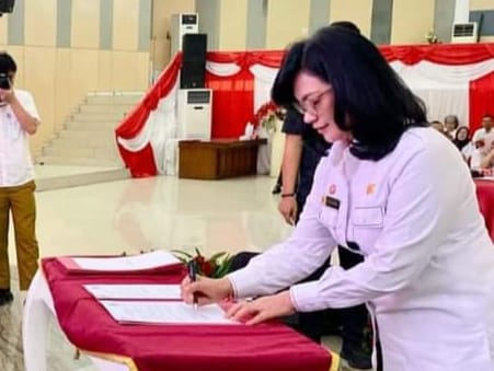 Sekda Watania Hadiri Rakor Sekaligus Menandatangani Komitmen Percepatan Sertifikasi Aset Pemda Se- Sulawesi Utara