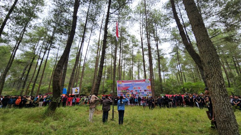 Semarak Upacara Kemerdekaan KSPA Sulut