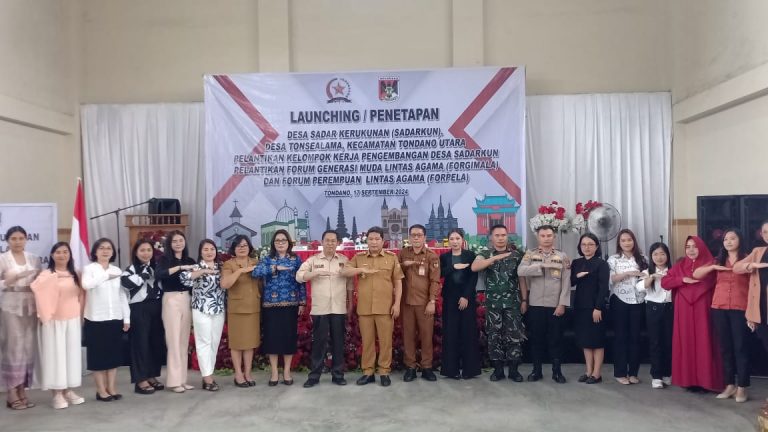 Bupati Kumendong Launching Desa Sadar Kerukunan Desa Tonsealama dan Pelantikan FORGIMALA, FORPELA