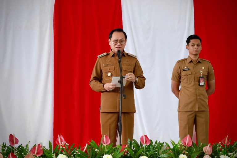 Pimpin Apel Awal Bulan, Bupati Tendean Ajak Sukseskan Pilkada dan HUT Minahasa