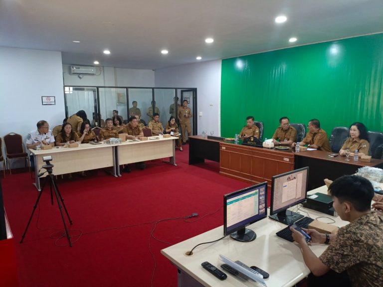 Bupati Tendean Ikuti Rapat Pengendalian Inflasi Dan Sosialisasi Pemeriksaan Kesehatan Gratis