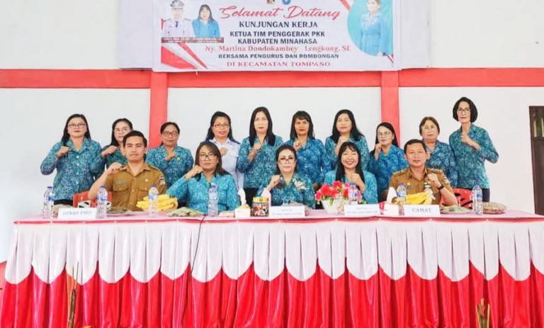 Bagian Dari Kerinduan Ketua TP-PKK Minahasa Kunjungi Tiga Kecamatan di Hari Kelima Kunker
