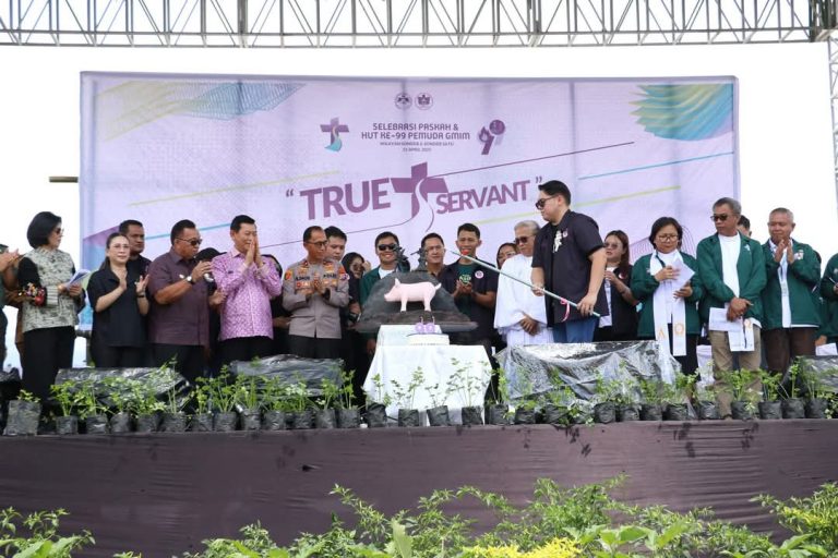 Bupati Robby Dondokambey Hadiri HUT Pemuda Sinode GMIM ke-99 Dirangkaikan Ibadah Agung dan Selebrasi Paskah di Sonder