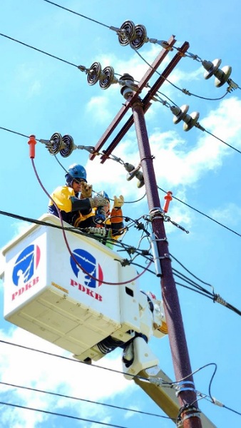 Pasukan Elit PDKB Tarsius PLN Manado, Terus Bekerja Pertaruhkan Nyawa Untuk Listrik Tetap Nyala