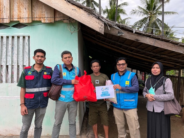 YBM PLN Salurkan Bantuan Sembako untuk Masyarakat Kurang Mampu di 3 Unit Layanan PLN UP3 Tolitoli